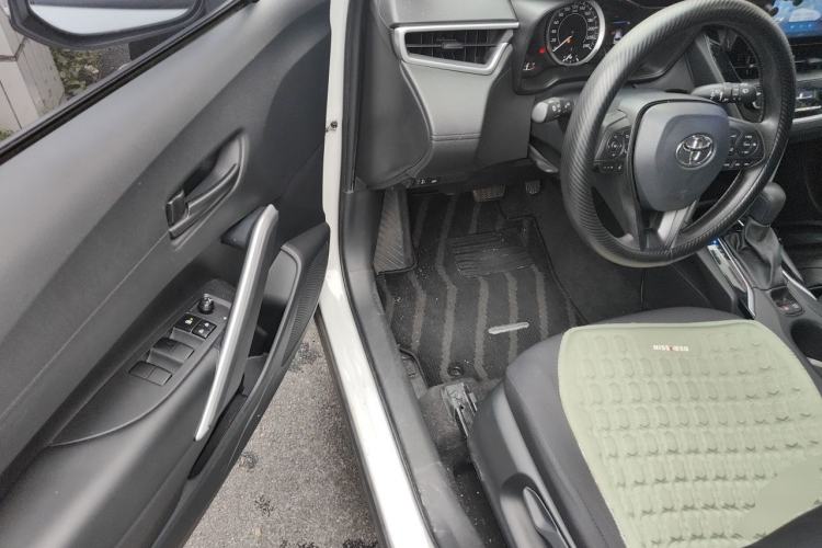 Used Toyota Corolla Cross 2022 2.0L Elite Edition Driver Seat