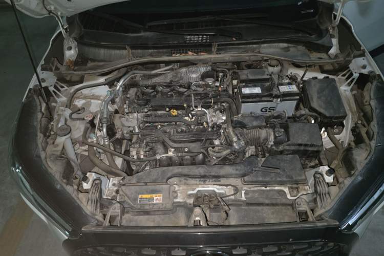Used Toyota Corolla Cross 2022 2.0L Elite Edition Engine Bay