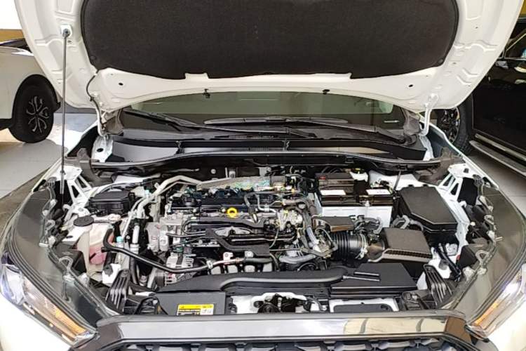 Used Toyota Corolla Cross 2022 2.0L Pioneer Edition Engine Bay