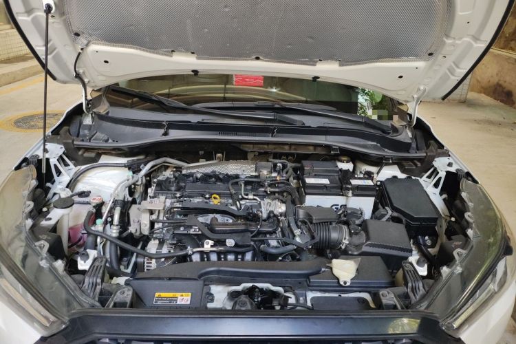 Used Toyota Corolla Cross 2022 2.0L Elite Edition Engine Bay