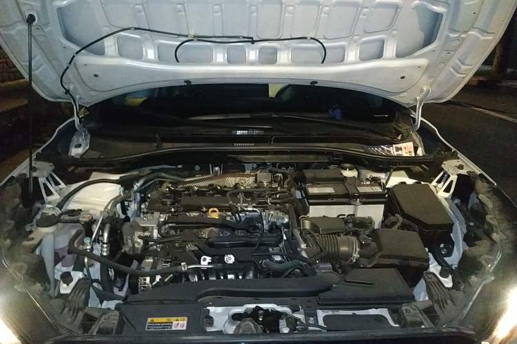 Used Toyota Corolla Cross 2022 2.0L Elite Edition Engine Bay
