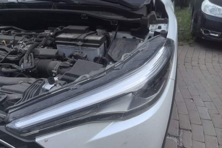 Used Toyota Corolla Cross 2022 2.0L Luxury Edition Engine Bay Left
