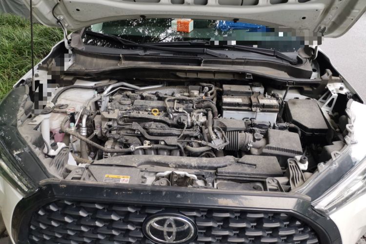 Used Toyota Corolla Cross 2022 2.0L Elite Edition Engine Bay