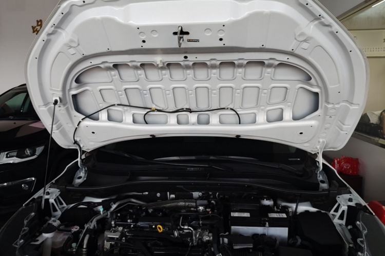 Used Toyota Corolla Cross 2022 2.0L Pioneer Edition Engine Bay