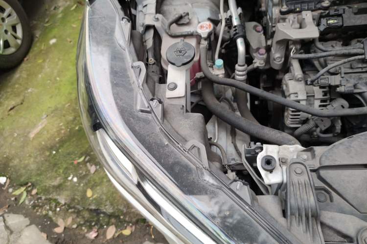 Used Toyota Corolla Cross 2022 2.0L Elite Edition Engine Bay Right