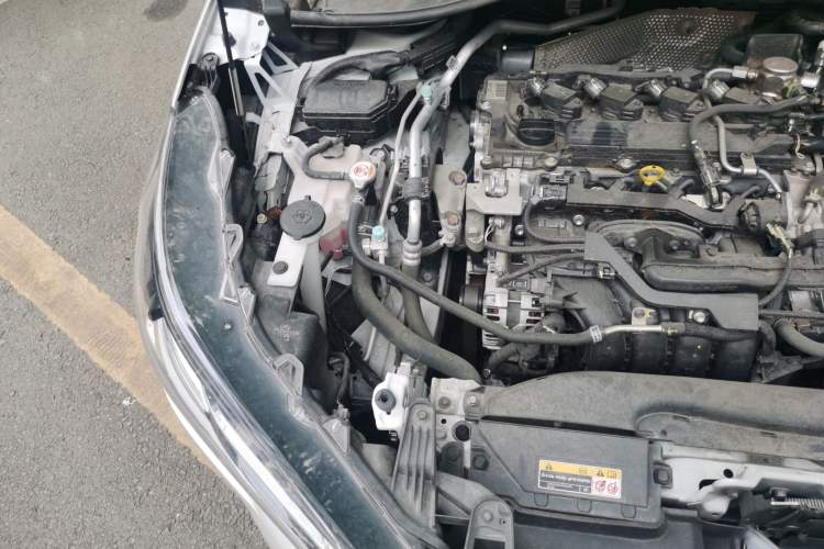 Used Toyota Corolla Cross 2022 2.0L Pioneer Edition Engine Bay Right