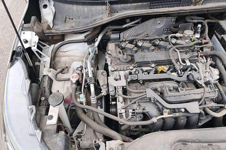 Used Toyota Corolla Cross 2022 2.0L Elite Edition Engine Bay Right