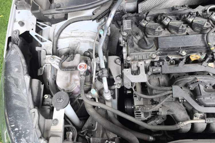 Used Toyota Corolla Cross 2022 2.0L Elite Edition Engine Bay Right