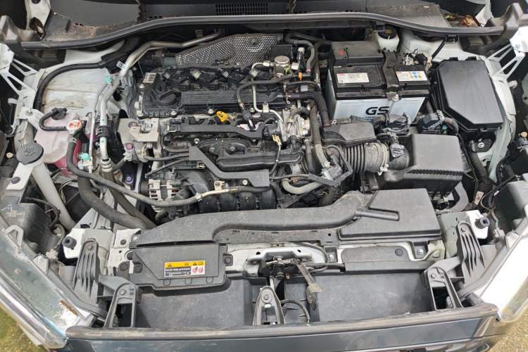 Used Toyota Corolla Cross 2022 2.0L Elite Edition Engine Bay
