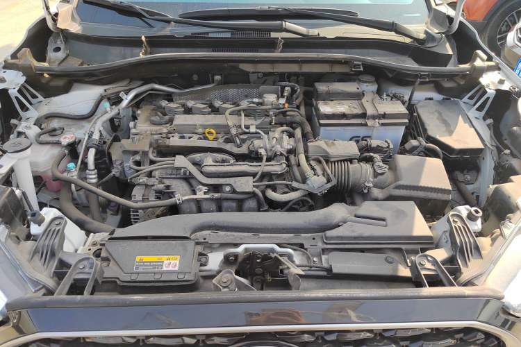 Used Toyota Corolla Cross 2022 2.0L Luxury Edition Engine Bay
