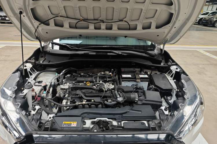 Used Toyota Corolla Cross 2022 2.0L Elite Edition Engine Bay