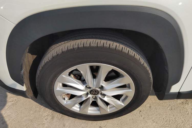 Used Toyota Corolla Cross 2022 2.0L Luxury Edition Exterior 4