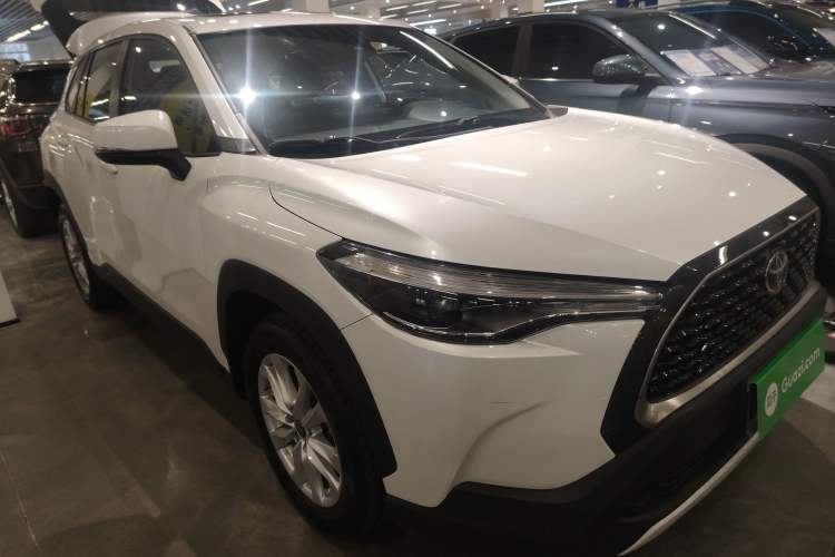 Used Toyota Corolla Cross 2022 2.0L Luxury Edition Front Right 45 Deg