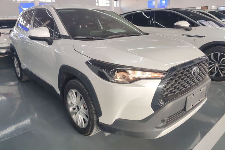Used Toyota Corolla Cross 2022 2.0L Pioneer Edition Front Right 45 Deg