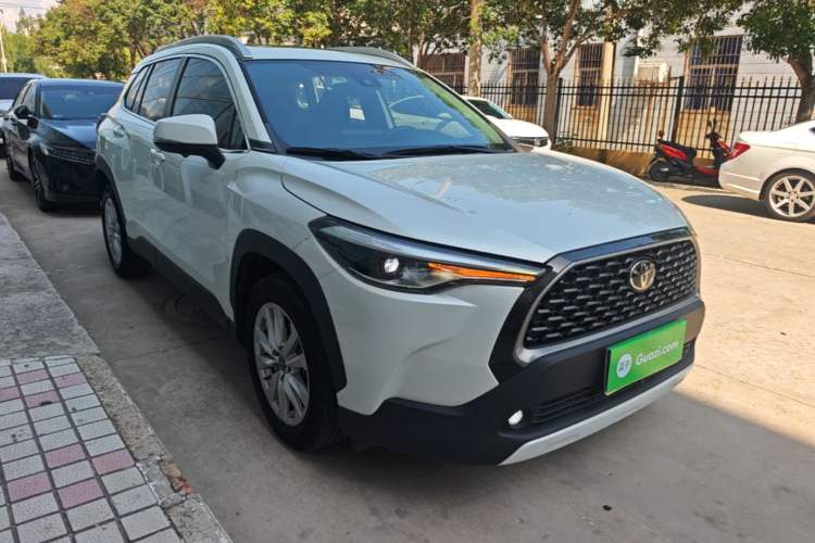 Used Toyota Corolla Cross 2022 2.0L Luxury Edition Front Right 45 Deg