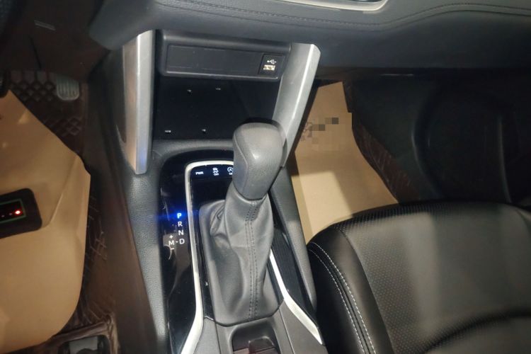 Used Toyota Corolla Cross 2022 2.0L Luxury Edition Gear Lever