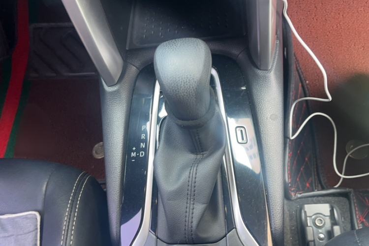 Used Toyota Corolla Cross 2022 2.0L Elite Edition Gear Lever