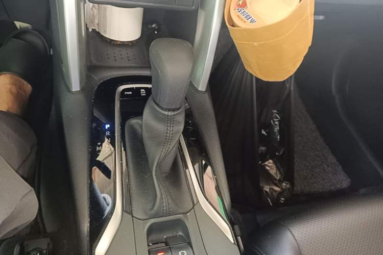 Used Toyota Corolla Cross 2022 2.0L Pioneer Edition Gear Lever