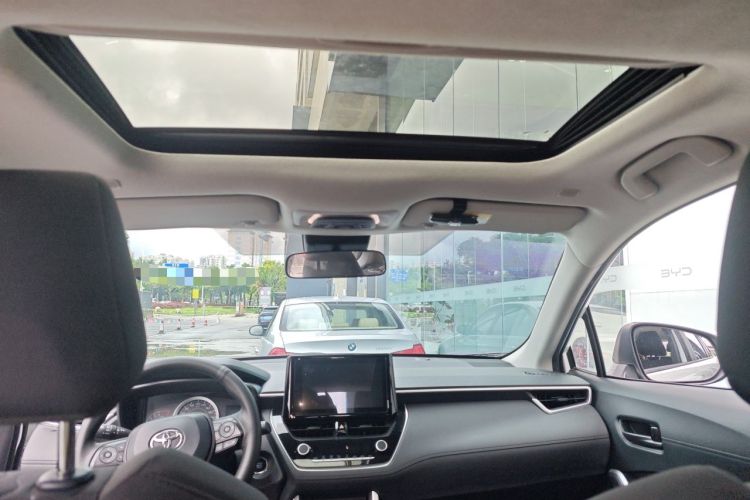 Used Toyota Corolla Cross 2022 2.0L Elite Edition Headliner