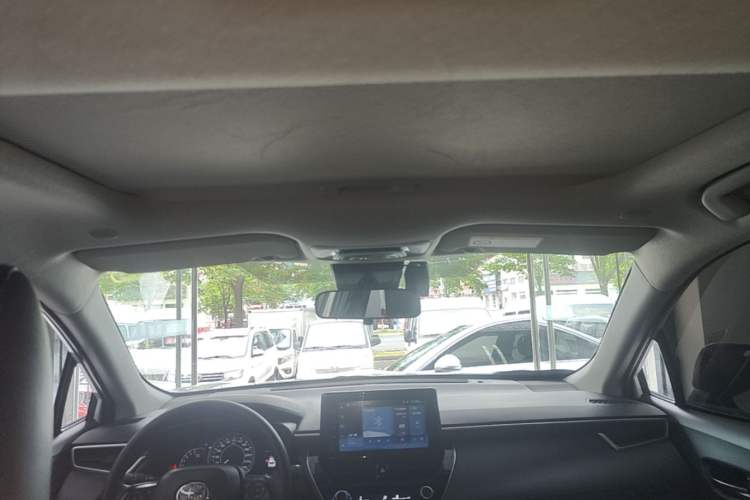 Used Toyota Corolla Cross 2022 2.0L Elite Edition Headliner