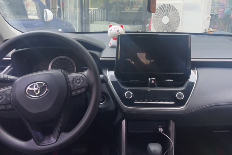 Used Toyota Corolla Cross 2022 2.0L Elite Edition Interior 1