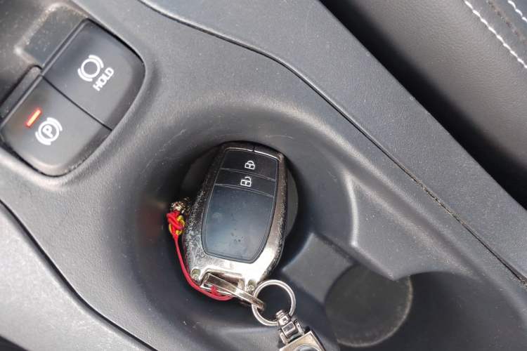 Used Toyota Corolla Cross 2022 2.0L Luxury Edition Interior 1