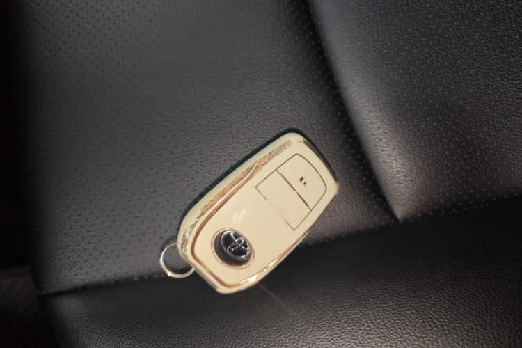 Used Toyota Corolla Cross 2022 2.0L Elite Edition Interior 1