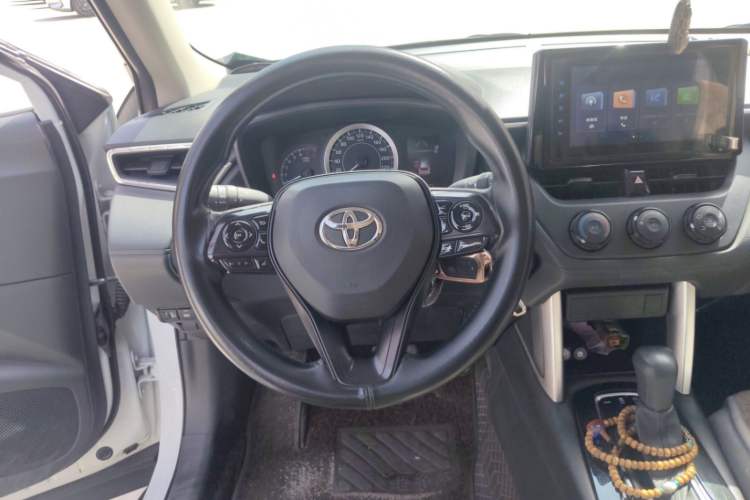 Used Toyota Corolla Cross 2022 2.0L Pioneer Edition Interior 2