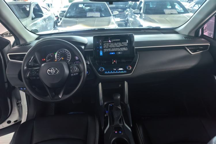 Used Toyota Corolla Cross 2022 2.0L Elite Edition Interior 3