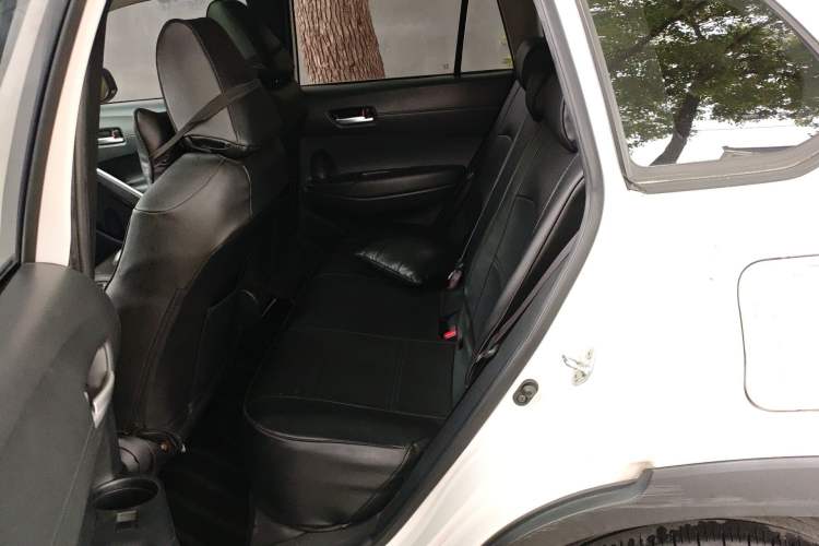 Used Toyota Corolla Cross 2022 2.0L Luxury Edition Interior 4