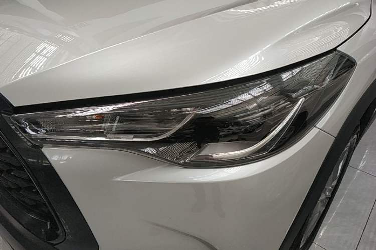 Used Toyota Corolla Cross 2022 2.0L Elite Edition Left Front Headlight