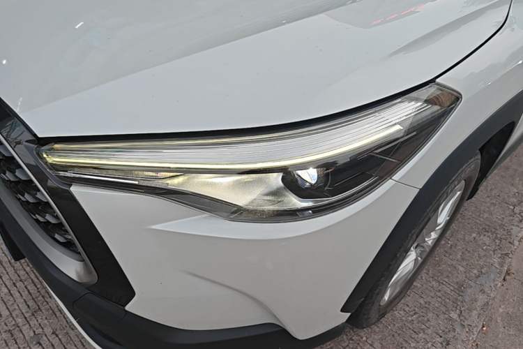 Used Toyota Corolla Cross 2022 2.0L Luxury Edition Left Front Headlight