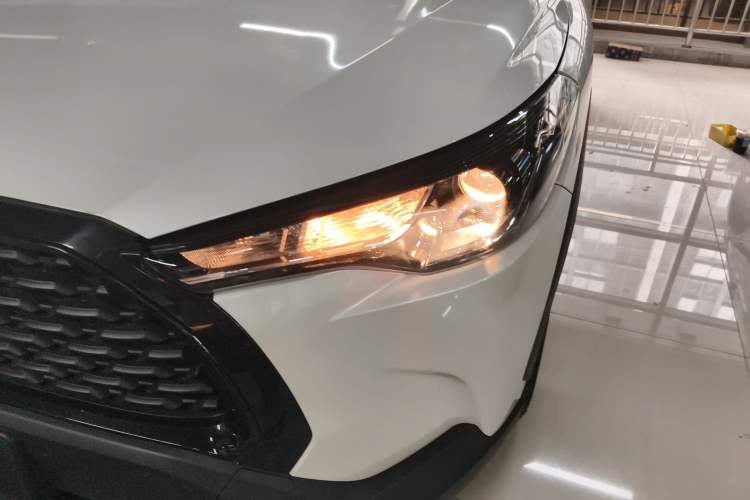 Used Toyota Corolla Cross 2022 2.0L Elite Edition Left Front Headlight