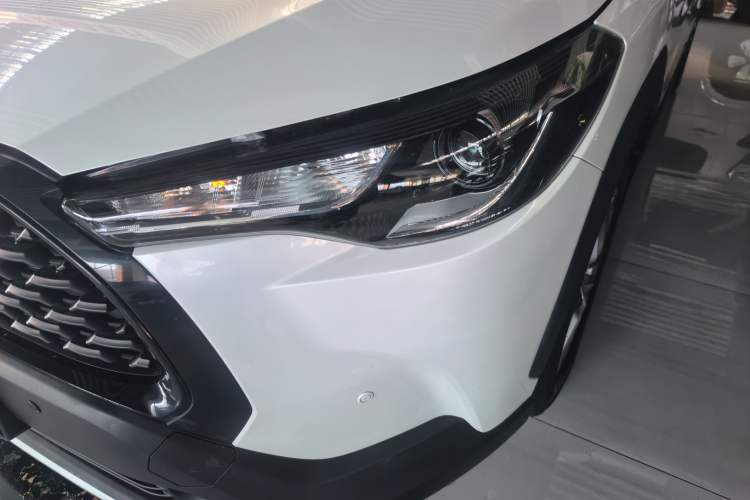 Used Toyota Corolla Cross 2022 2.0L Elite Edition Left Front Headlight