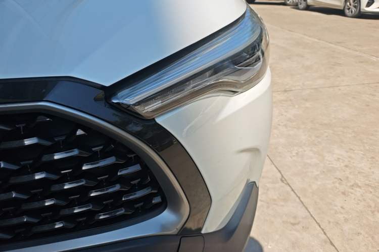 Used Toyota Corolla Cross 2022 2.0L Luxury Edition Left Front Headlight