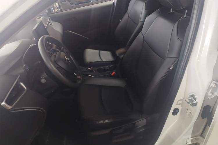 Used Toyota Corolla Cross 2022 2.0L Pioneer Edition Left Front Seat