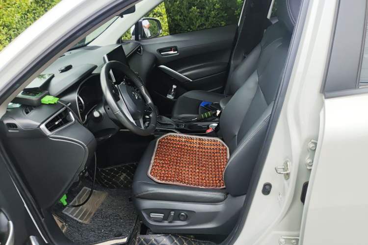 Used Toyota Corolla Cross 2022 2.0L Deluxe Edition Left Front Seat