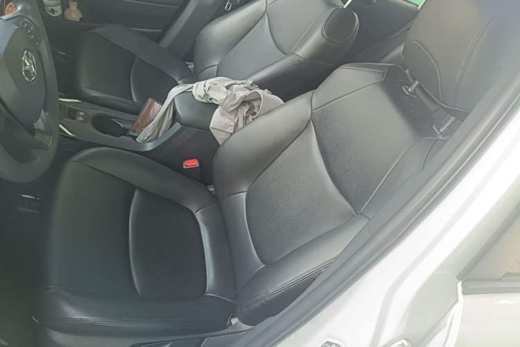 Used Toyota Corolla Cross 2022 2.0L Pioneer Edition Left Front Seat
