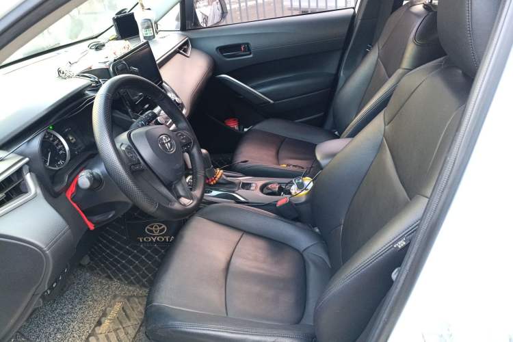 Used Toyota Corolla Cross 2022 2.0L Elite Edition Left Front Seat