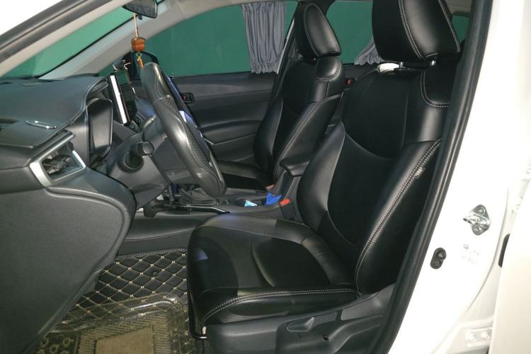 Used Toyota Corolla Cross 2022 2.0L Luxury Edition Left Front Seat