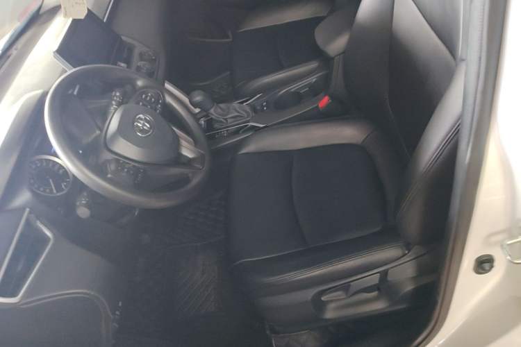 Used Toyota Corolla Cross 2022 2.0L Pioneer Edition Left Front Seat