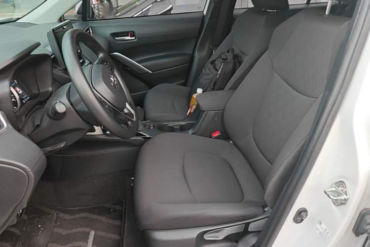 Used Toyota Corolla Cross 2022 2.0L Luxury Edition Left Front Seat
