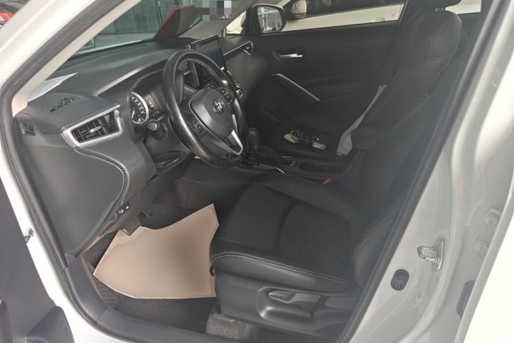 Used Toyota Corolla Cross 2022 2.0L Luxury Edition Left Front Seat