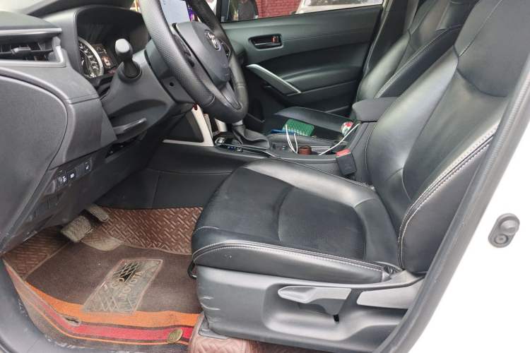 Used Toyota Corolla Cross 2022 2.0L Pioneer Edition Left Front Seat