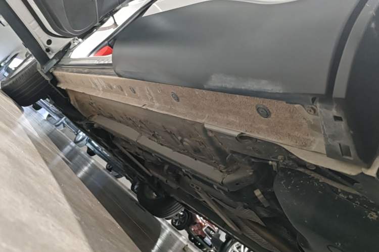 Used Toyota Corolla Cross 2022 2.0L Pioneer Edition Left Side Sill