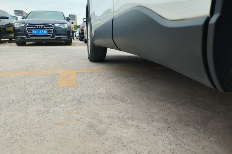 Used Toyota Corolla Cross 2022 2.0L Pioneer Edition Left Side Sill
