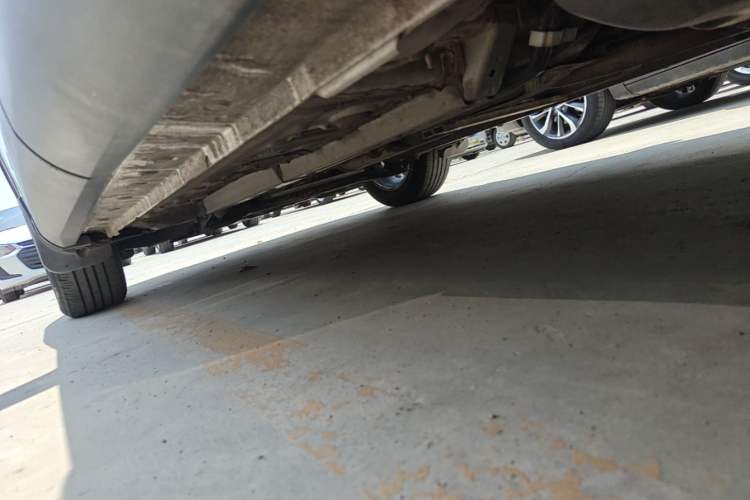 Used Toyota Corolla Cross 2022 2.0L Elite Edition Left Side Sill