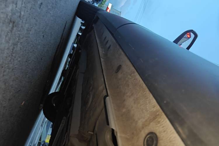 Used Toyota Corolla Cross 2022 2.0L Luxury Edition Left Side Sill
