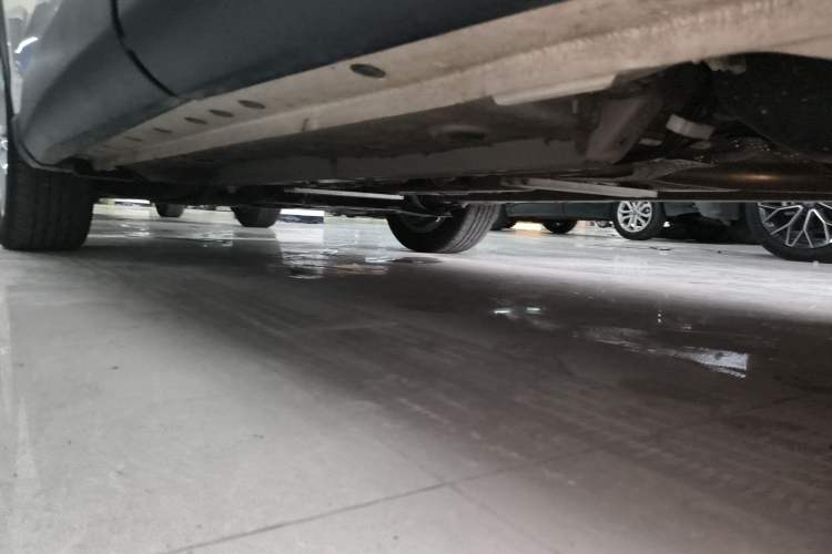 Used Toyota Corolla Cross 2022 2.0L Elite Edition Left Side Sill