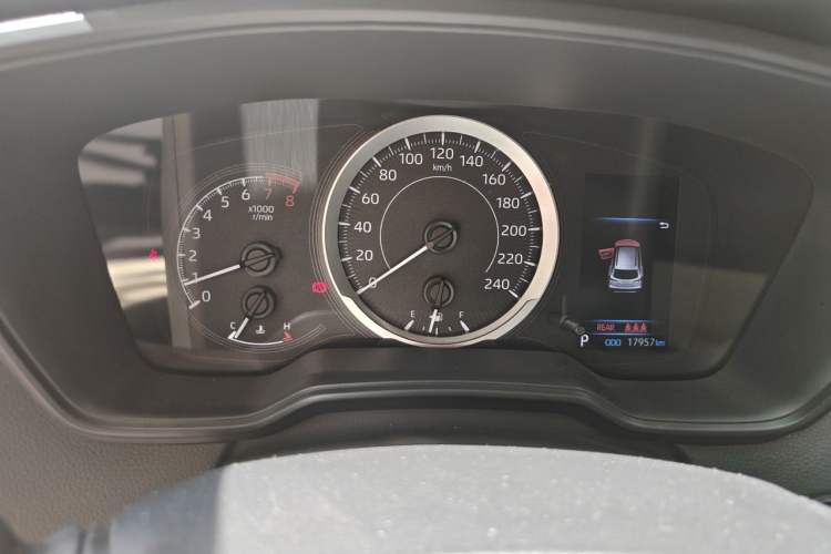 Used Toyota Corolla Cross 2022 2.0L Pioneer Edition Odometer Close Up